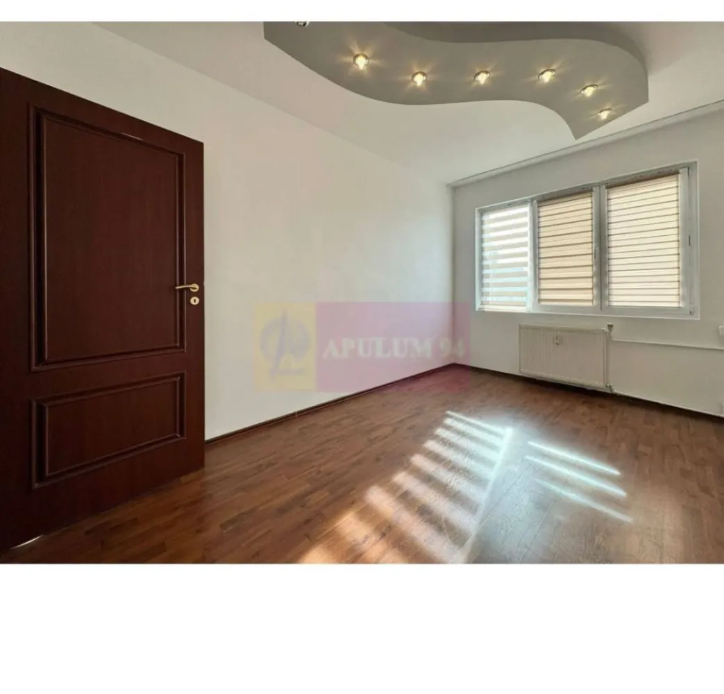 Apartament 2 camere Dristor, langa metrou si Mall Parklake - Agentia Imobiliara Apulum 94, va prezinta spre vanzare un apartament 2 camere Dristor, decomandat, etaj 10/10, mobilat, utilat complet, bloc anvelopat termic, vedere stradală,.
Apartamentul este situat in zona Dristor 2., iar pe jos in 2 minute se ajunge la metrou si 10 minute la MAll Parklake, 
In zona sunt multiple avantaje din punct de vedere al traficului cu mijloace de transport public, avantaje comerciale.
Apartamentul a fost renovat recent, in prezent fiind inchiriat.