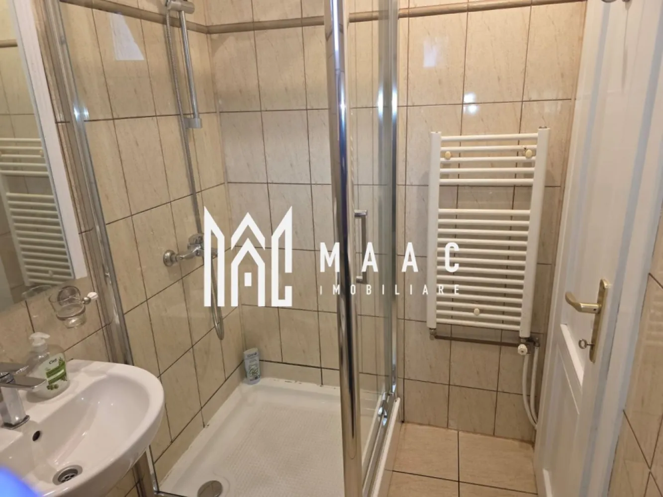 Garsoniera | 25 MP | Grădină | Pivniță | Central