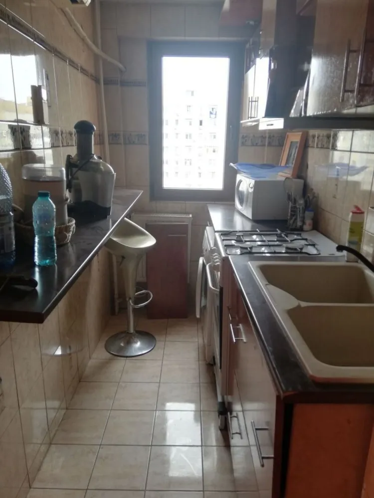 Închiriez apartament doua camere, în Doamna Ghicaa - Închiriez ap. 2 camere et . 8/10 situat în Doamna Ghica, Colentina, sect 2, mobilat preț 500€