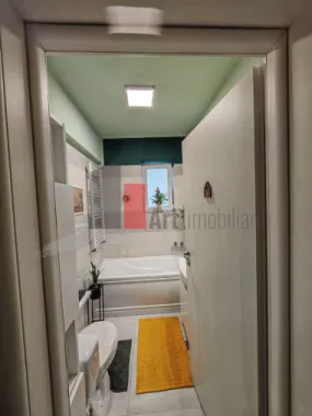 Apartament cu doua camere de vanzare -Pacii-cu centrala-mobilat si utilat