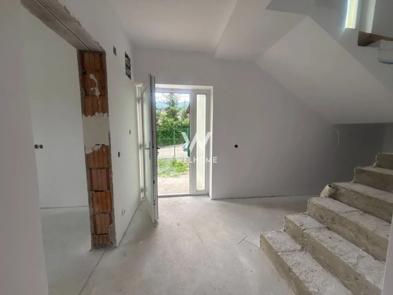 Casa individuala Teren 705 mp Tocile-Sibiu. Sau schimb cu apartamente