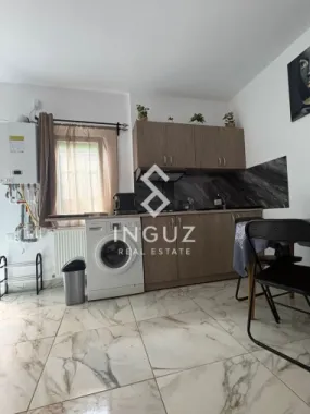 Casă de închiriat | 3 camere | Curte | Zonă Colentina