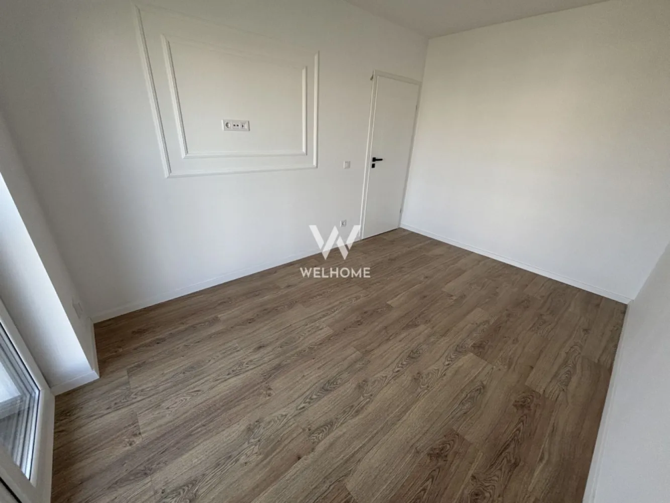 Casa nouă cu 4 camere și curte generoasă – Șelimbăr Triajului