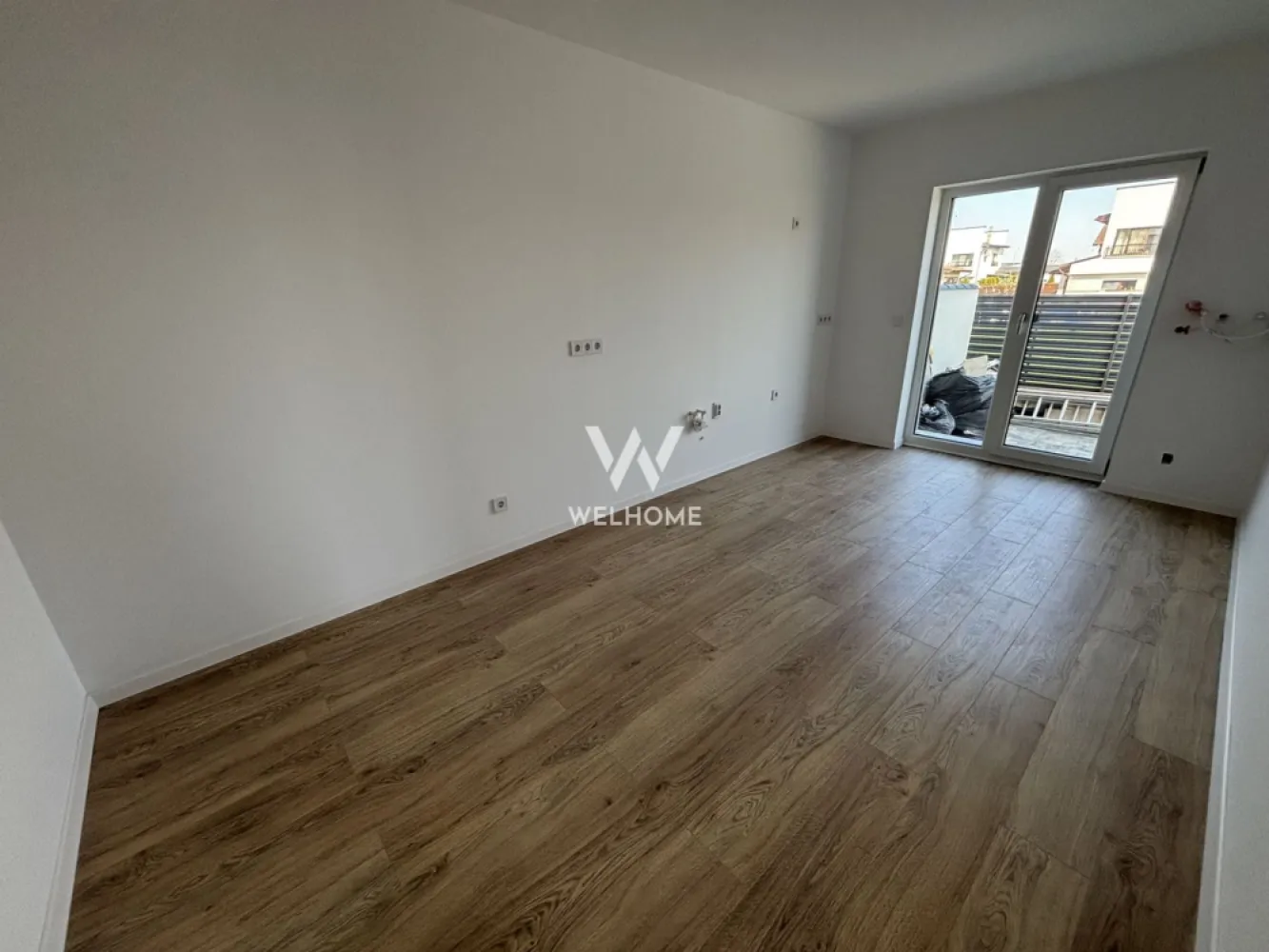 Casa nouă cu 4 camere și curte generoasă – Șelimbăr Triajului