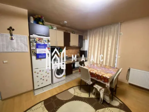 Apartament 3 Camere I Etaj Intermediar I Pivnita I Gusterita