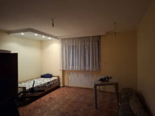 BRASADAS vinde casa individuala 2 cam teren 6 ari Titulescu.