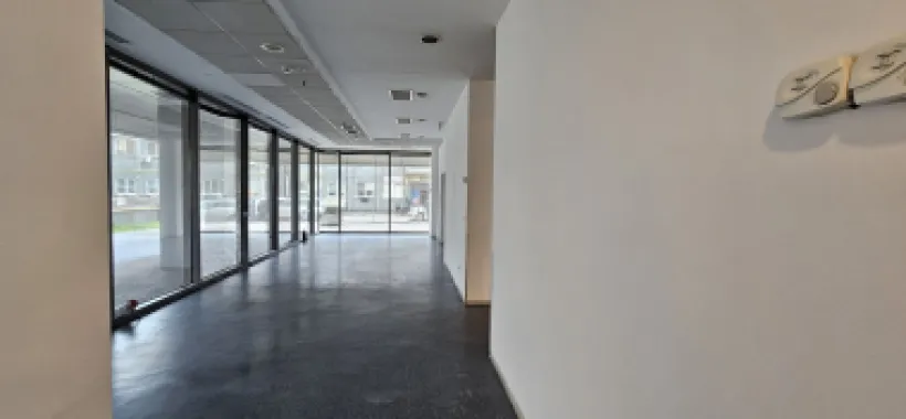 Pantelimon spatiu comercial 950 mp