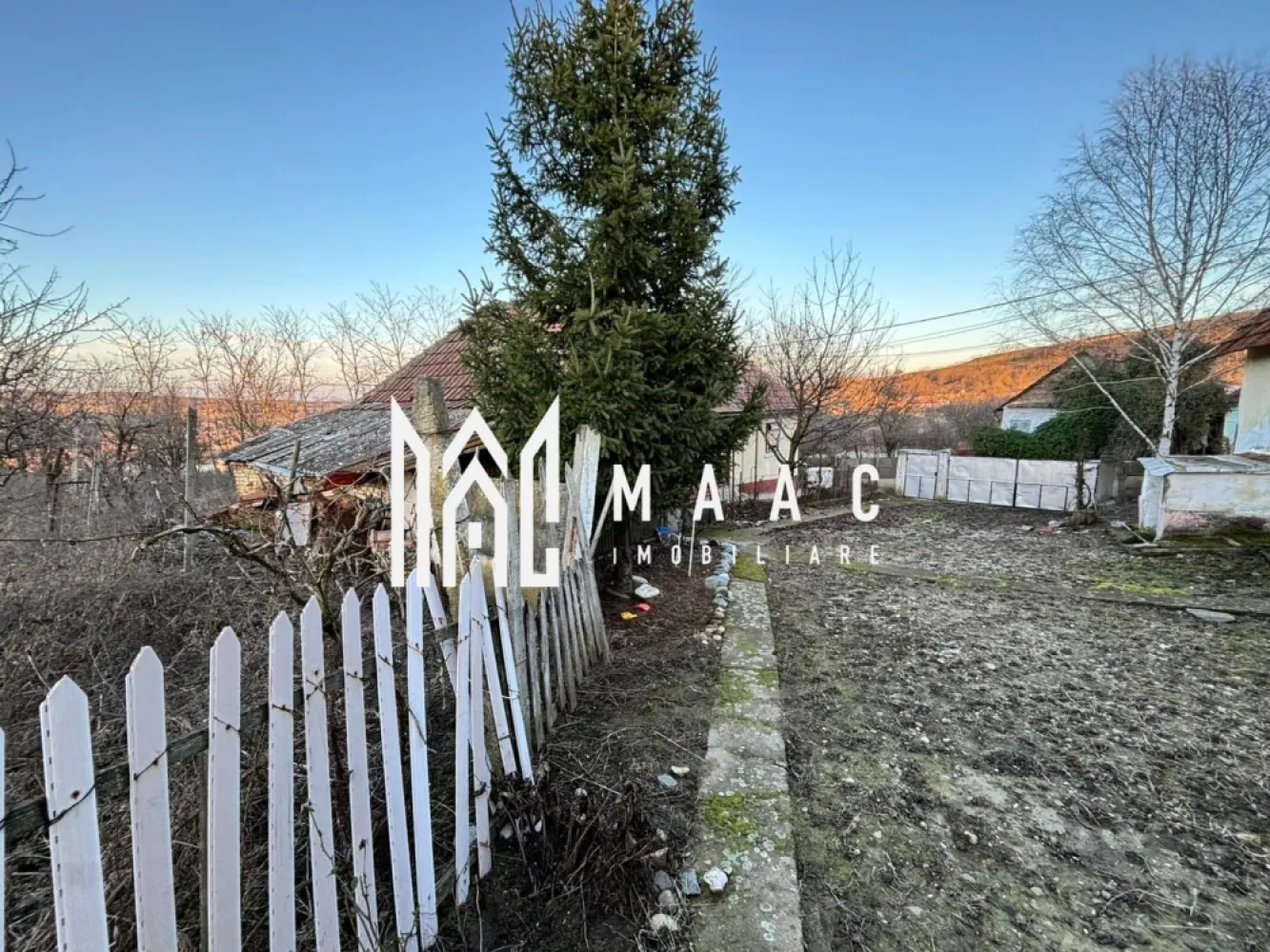 Casa 4 camere | 40 MPU | Curte 1.151MP | Teren 2.359 MP | Alba Iulia | Ohaba