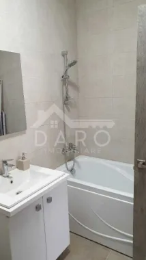 Inchiriere apartament 2camere+loc de parcare Tudor
