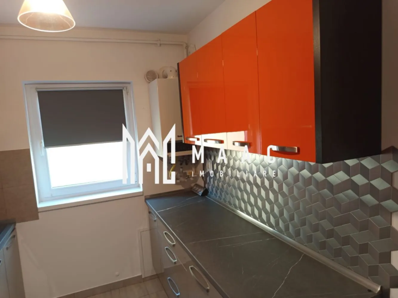 Apartament 3 camere | Etaj 1 | Balcon | Arhitectilor
