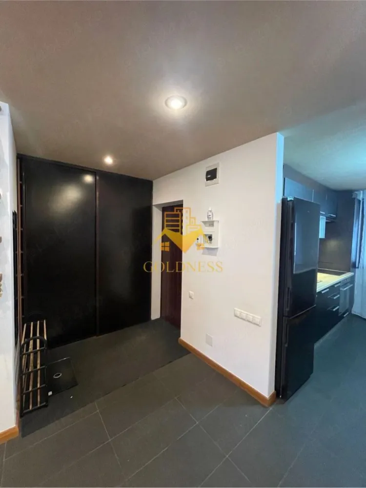 3 camere, 100mp, Parcare, Andrei Muresanu, Brancusi, BT, Home Garden