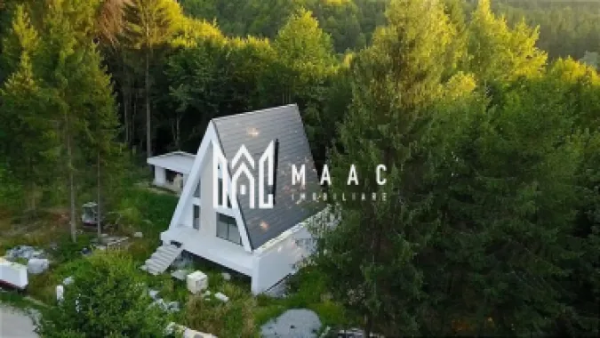 Cabană A-Frame | Porumbacu de Sus | 3 camere | 153 MPU | Castelul de Lut