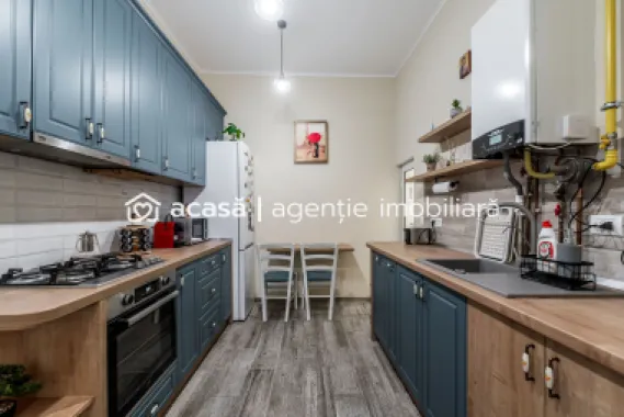 Apartament ultracentral! Preț repoziționat! 2 camere, etaj intermediar