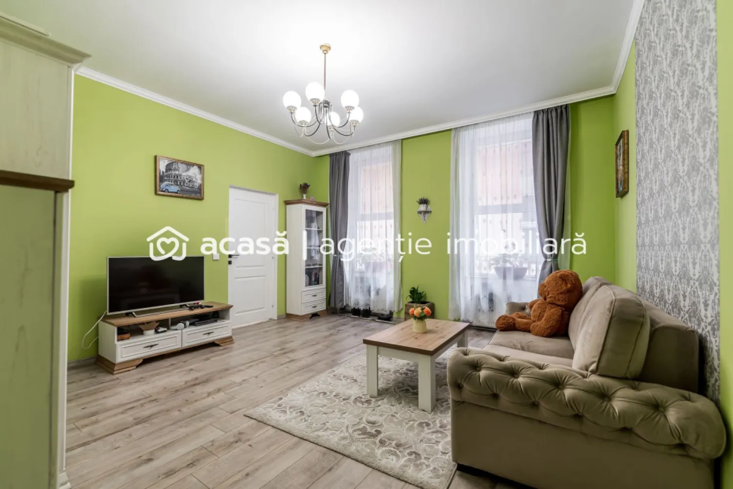 Apartament ultracentral! Preț repoziționat! 2 camere, etaj intermediar