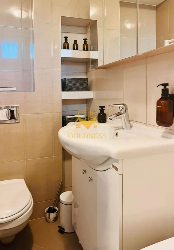 2 camere, decomandate, Ultracentral, I.C Bratianu Zona Blvd. Eroilor