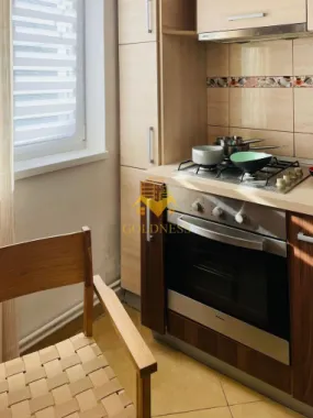 2 camere, decomandate, Ultracentral, I.C Bratianu Zona Blvd. Eroilor