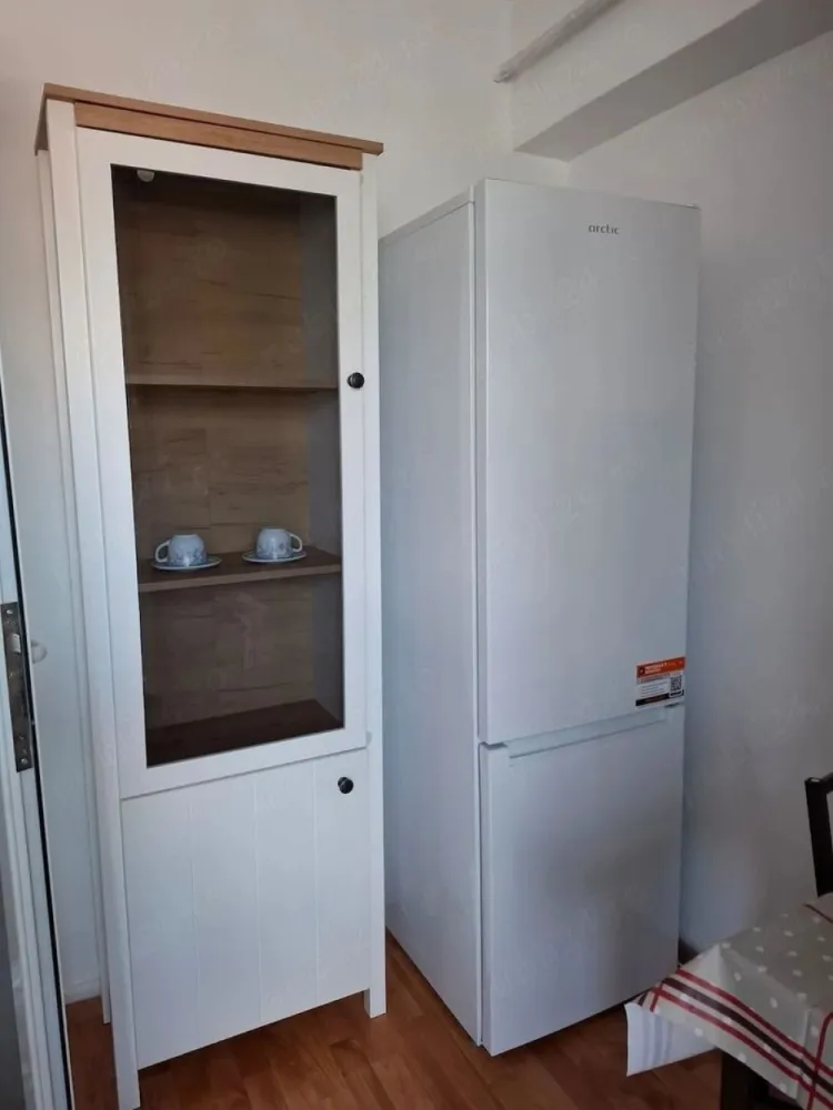 De inchiriat apartament cu 2 camere, Ireg, etajul 1, 450 euro