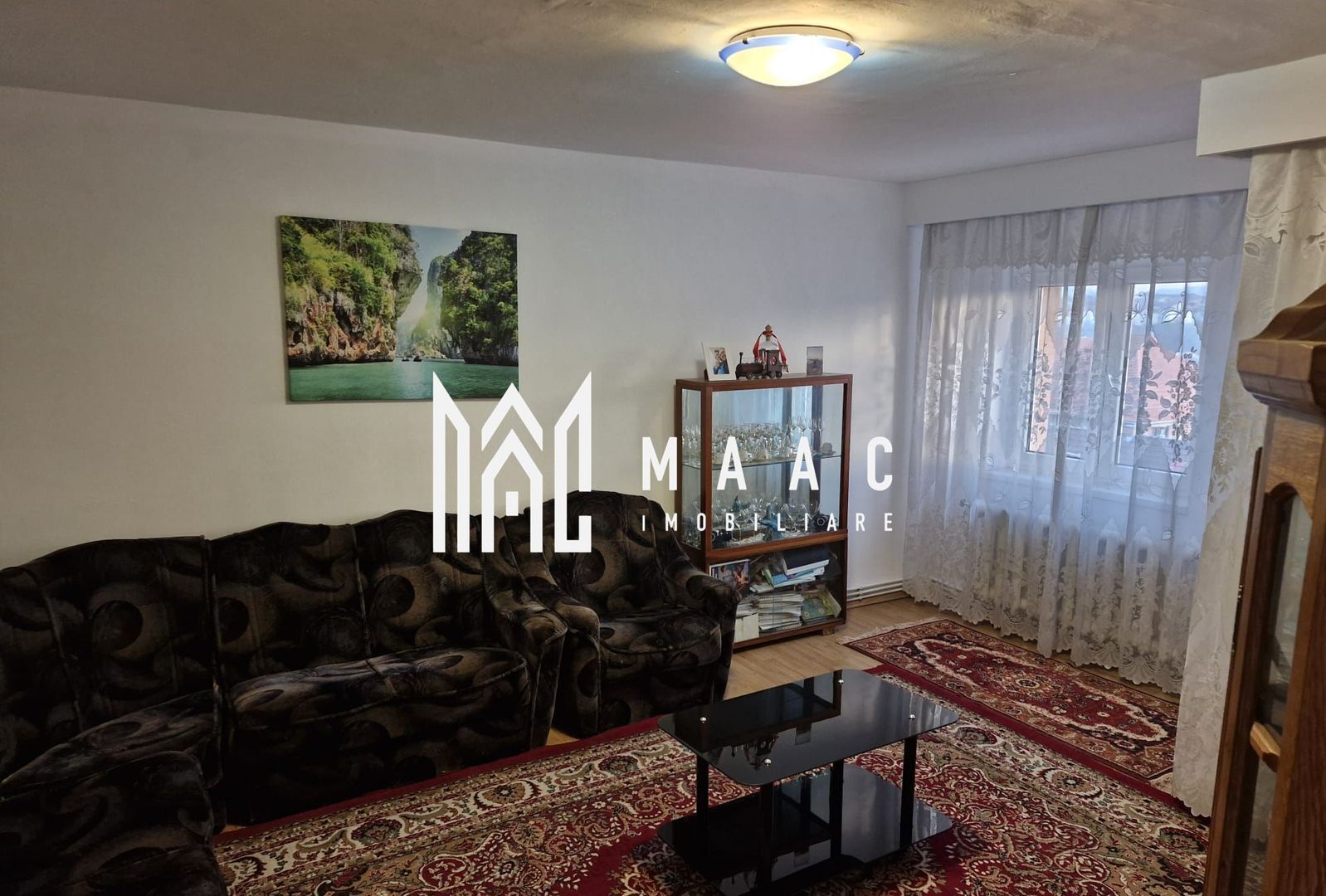 Apartament 3 Camere I Decomandat I Zona Turnisor