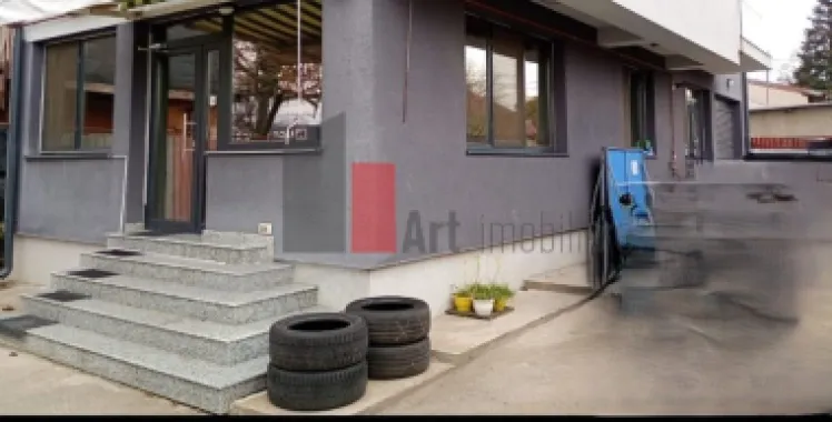 Spatiu comercial de inchiriat (+Horeca) in zona Giulesti