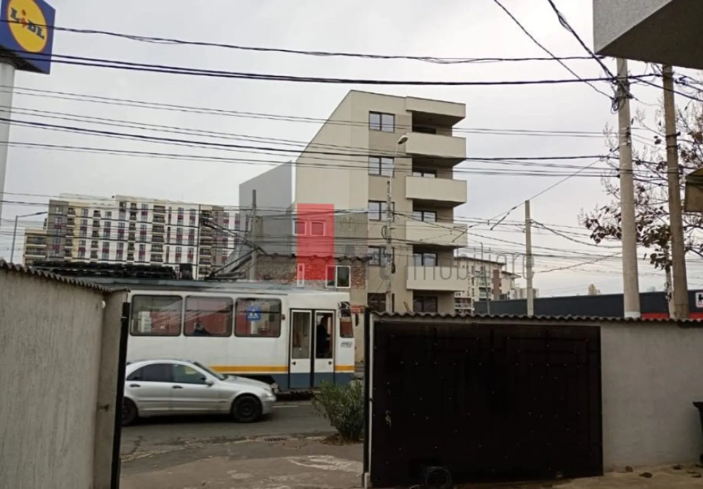 Spatiu comercial de inchiriat (+Horeca) in zona Giulesti
