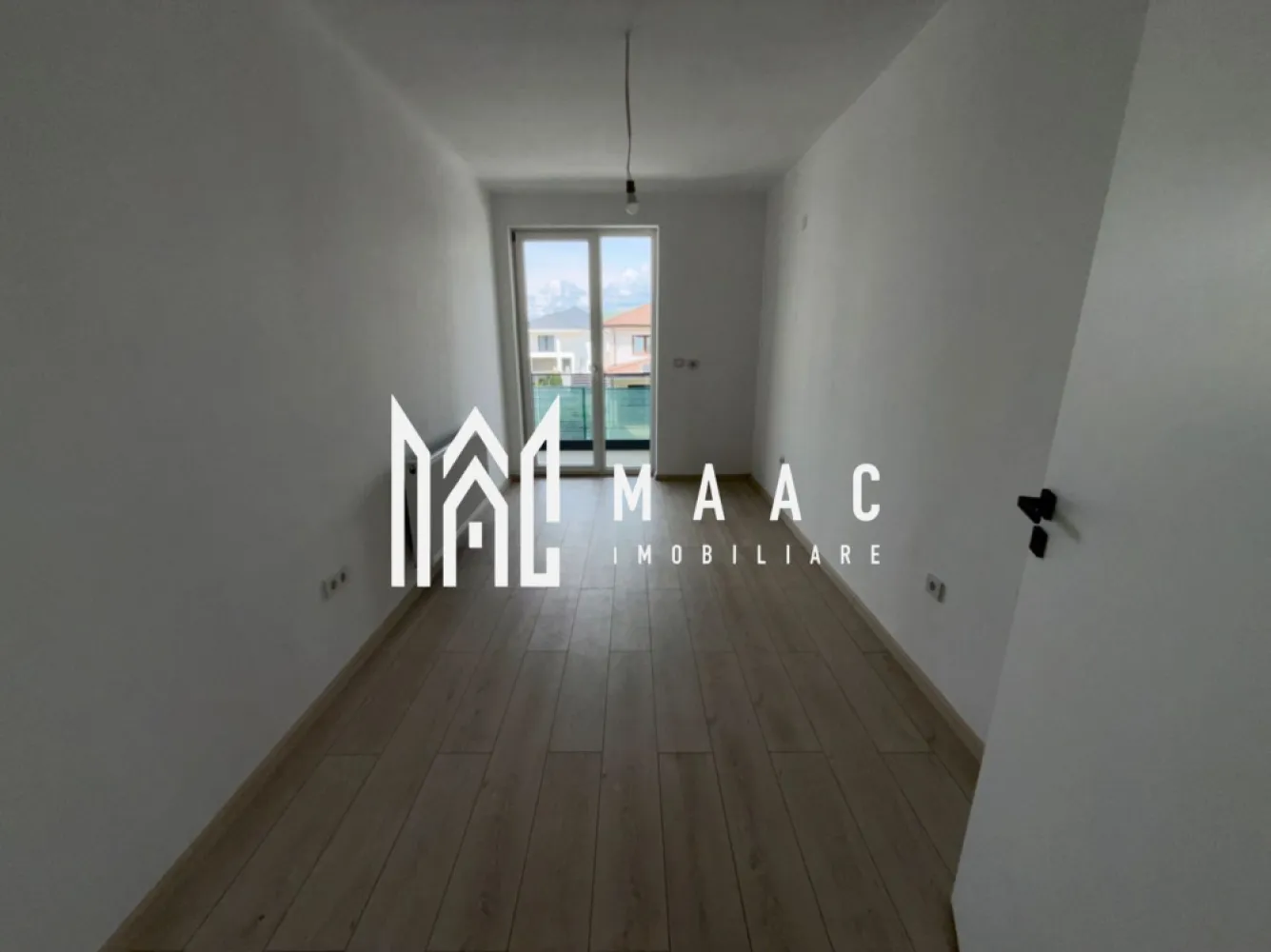 Apartament 3 Camere | 72 MP | Terasă | Parcare | Etaj 1 | Zona Pictor Brana