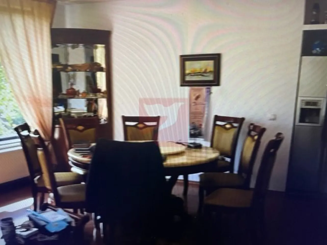 O proprietate de exceptie la Corbi, 18 ha, izvor, lac, pastravarie