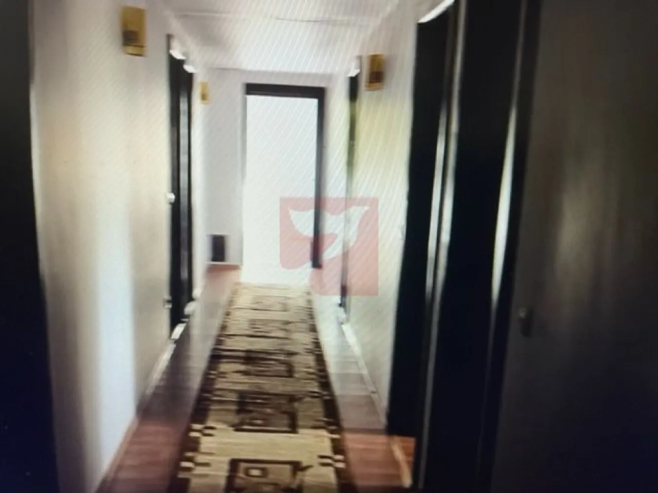 O proprietate de exceptie la Corbi, 18 ha, izvor, lac, pastravarie