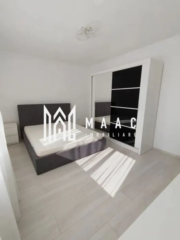 Apartament 2 camere | Parter inalt | Modern | Selimbar - MAAC Imobiliare vă prezintă spre vânzare un apartament cu 2 camere, situat la parterul unui imobil din Șelimbăr. Caracteristici: Suprafață utilă: 60 mp Amplasare la parterul unui imobil cu regim de înălțime P+3 etaje Compartimentare: living cu bucătărie open-space, dormitor, baie dotată cu cadă și geam pentru aerisire naturală, precum și debara pentru depozitare Confort termic asigurat prin centrală termică proprie și calorifere Loc de parcare inclus Imobil construit în anul 2020 Apartamentul se vinde complet mobilat, exact așa cum este prezentat în fotografii. Pentru mai multe informații sau pentru a programa o vizionare, nu ezitați să ne contactați, specificand ID: CP2863030 }}