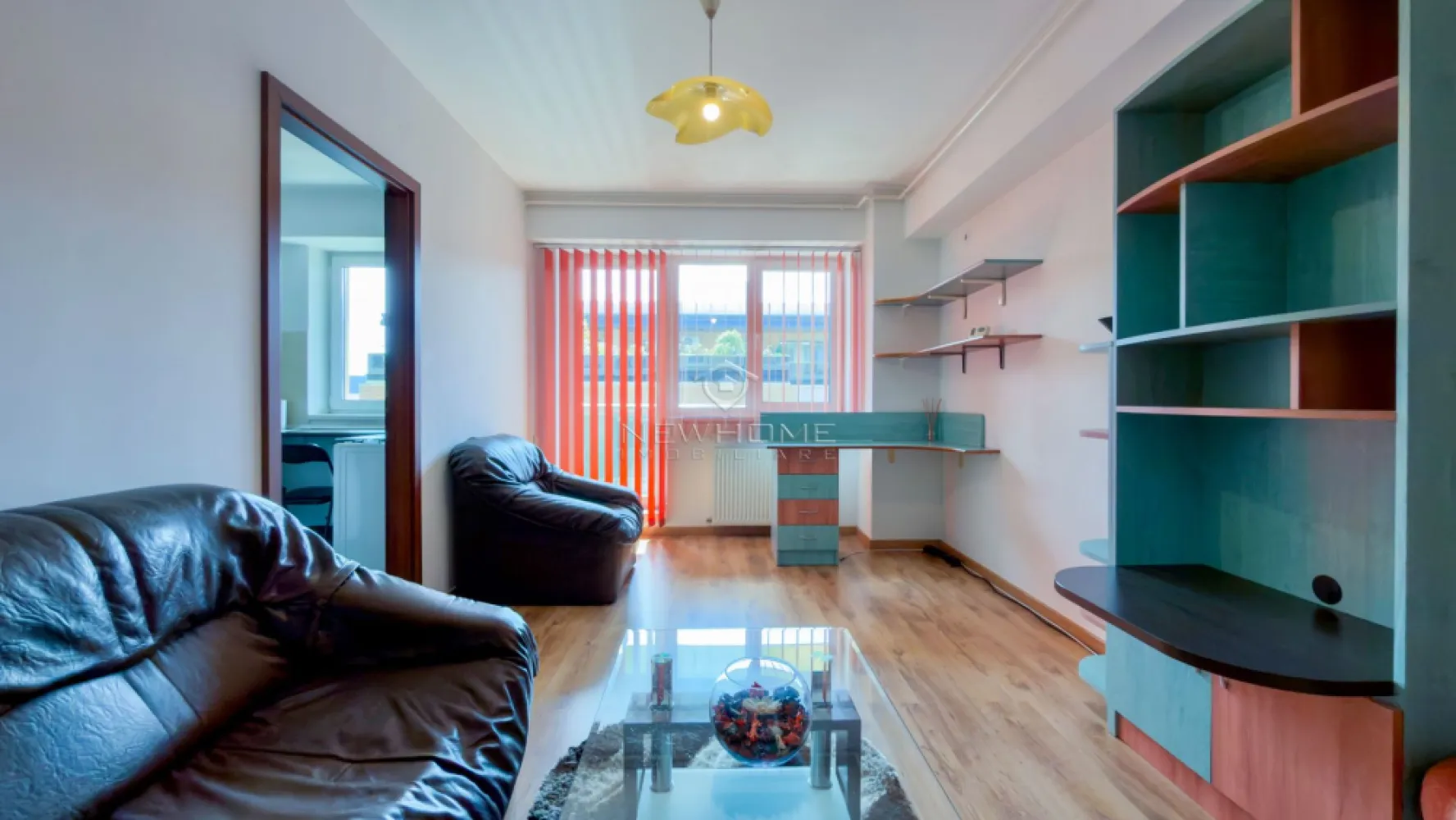 Apartament de vanzare 1 camera, zona Iulius Mall, FSEGA - NewHOME Imobiliare ofera in EXCLUSIVITATE spre vanzare apartament modern cu 1 camera, situat in cartierul Gheorgheni, zona Iulius Mall. Apartamentul este amplasat la etajul 6 din 8, intr un imobil construit in anul 2015. Apartamentul dispune de suprafata utila de 39 mp. + 7 mp. balcon. Se vinde complet utilat si mobilat, dotat cu centrala termica proprie. Avand in vedere poziția si avantajele zonei este de mare interes, datorita pozitionarii fiind in apropiere de centrul comercial Iulius Mall, Business centre, facultatea FSEGA, Porsche Engineering, Iulius Park, lacul Gheorgheni, baza Sportiva, etc. Pentru mai multe informatii si pentru a programa o vizionare, contactati-ne cu incredere!