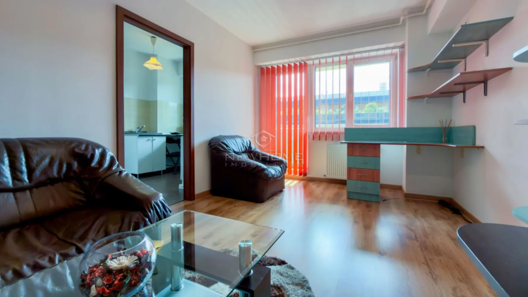 Apartament de vanzare 1 camera, zona Iulius Mall, FSEGA - NewHOME Imobiliare ofera in EXCLUSIVITATE spre vanzare apartament modern cu 1 camera, situat in cartierul Gheorgheni, zona Iulius Mall. Apartamentul este amplasat la etajul 6 din 8, intr un imobil construit in anul 2015. Apartamentul dispune de suprafata utila de 39 mp. + 7 mp. balcon. Se vinde complet utilat si mobilat, dotat cu centrala termica proprie. Avand in vedere poziția si avantajele zonei este de mare interes, datorita pozitionarii fiind in apropiere de centrul comercial Iulius Mall, Business centre, facultatea FSEGA, Porsche Engineering, Iulius Park, lacul Gheorgheni, baza Sportiva, etc. Pentru mai multe informatii si pentru a programa o vizionare, contactati-ne cu incredere!