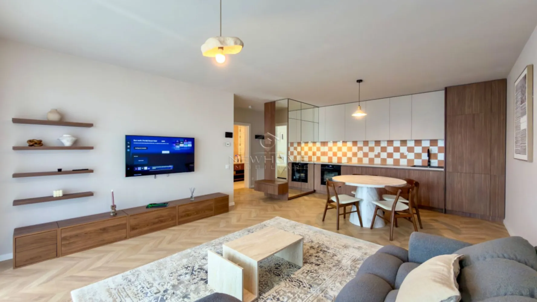 Apartament 2 camere PET FRIENDLY zona The Office - NewHOME Imobiliare ofera in EXCLUSIVITATE spre inchiriere apartament ultrafinisat cu 2 camere, PET FRIENDLY, amplasat la etajul 6 din 7 in Complexul Rezidential The Nest. Compartimentat astfel: hol intrare cu spatiu de depozitare, living open space impreuna cu bucataria, dormitor, baie, terasa. Pentru confortul Dvs. este dotat cu incalzire prin pardoseala, aer conditionat, masina de spalat rufe, masina de spalat vase, plita si cuptor electric, smart TV, frigider etc. Apartamentul dispunde de suprafata utila de 55 mp. + terasa de 10 mp. Loc de PARCARE subteran inclus in pret. Imobilul dispune de facilitati disponibile pentru toti locatarii: gradina, camera de joaca pentru copii, zona de co-working. Avand in vedere poziția si avantajele zonei este una de mare interes, fiind in apropiere de centrul orasului, mijloacele de transport in comun, magazine alimentare, scoli/ gradinite, farmacii, banci etc. Pentru mai multe informatii si pentru a programa o vizionare, contactati-ne cu incredere!