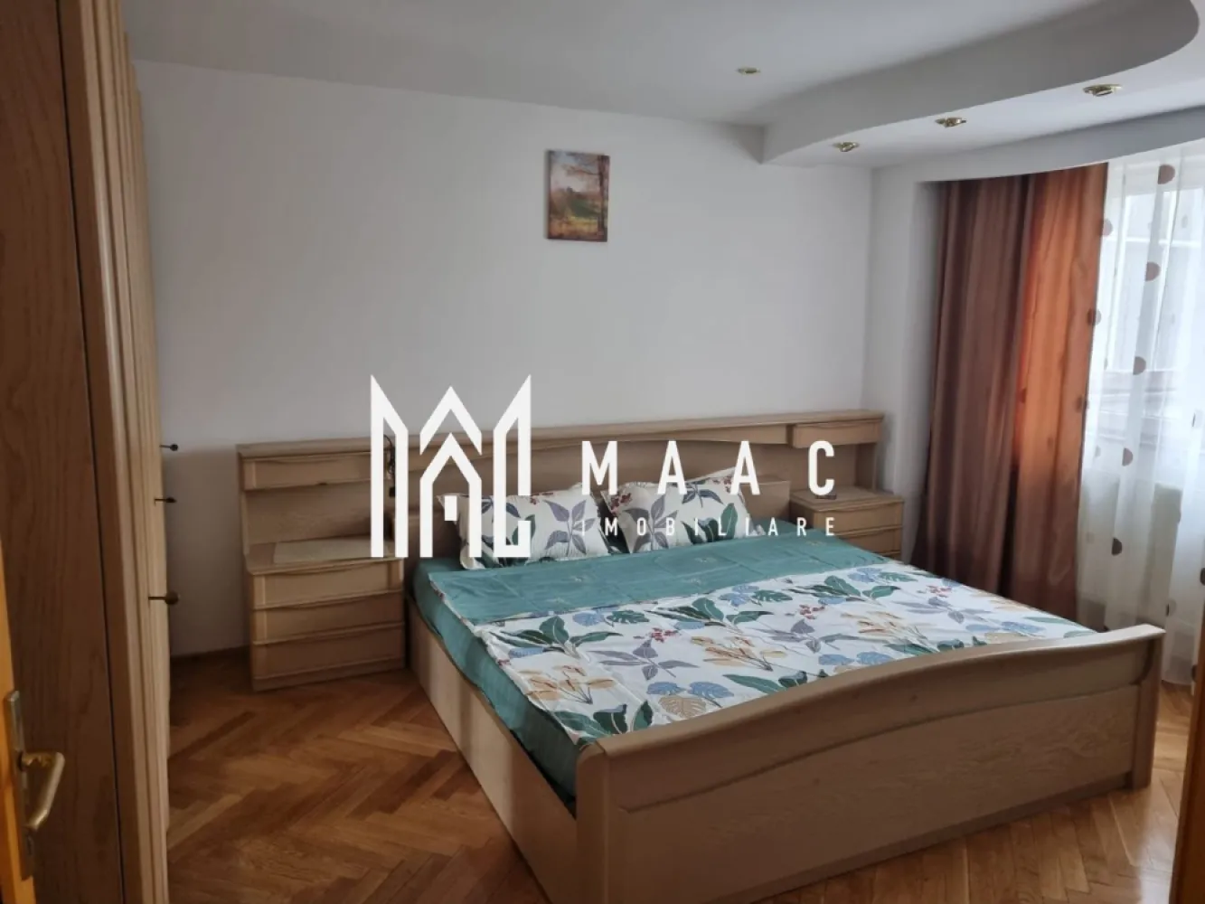 Apartament | 4 camere | Ultracentral | Etaj 3