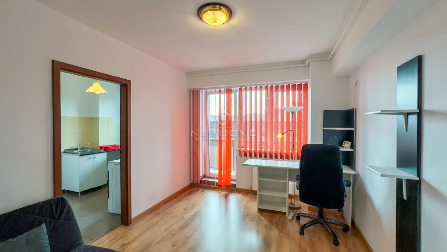 Apartament de vanzare 1 camera, zona Iulius Mall, FSEGA - NewHOME Imobiliare ofera in EXCLUSIVITATE spre vanzare apartament modern cu 1 camera, situat in cartierul Gheorgheni, zona Iulius Mall. Apartamentul este amplasat la etajul 6 din 8, dispune de suprafata utila de 39 mp. + 7 mp. balcon. Se vinde complet utilat si mobilat, dotat cu centrala termica proprie. Avand in vedere poziția si avantajele zonei este de mare interes, datorita pozitionarii fiind in apropiere de centrul comercial Iulius Mall, Business centre, facultatea FSEGA, Porsche Engineering, Iulius Park, lacul Gheorgheni, baza Sportiva, etc. Pentru mai multe informatii si pentru a programa o vizionare, contactati-ne cu incredere!
