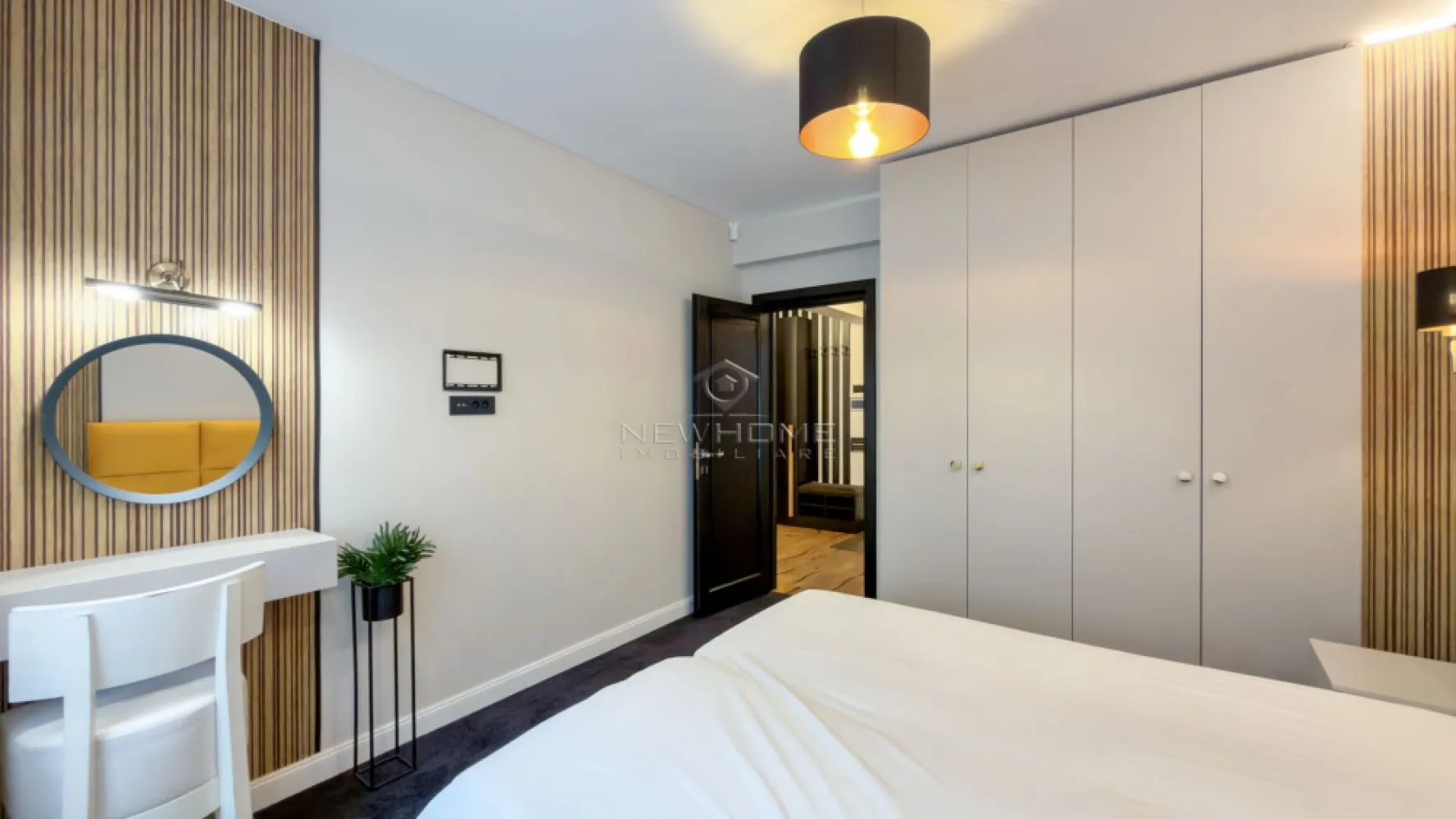 Apartament modern cu 2 camere, Luminia, Europa