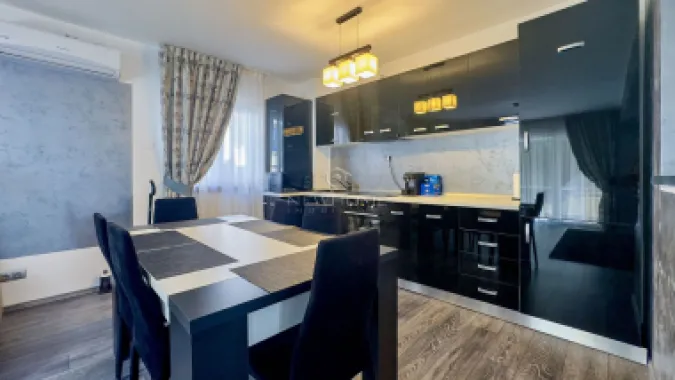 Apartament 3 camere 90 mp, 20 mp terasa, 90 mp gradina