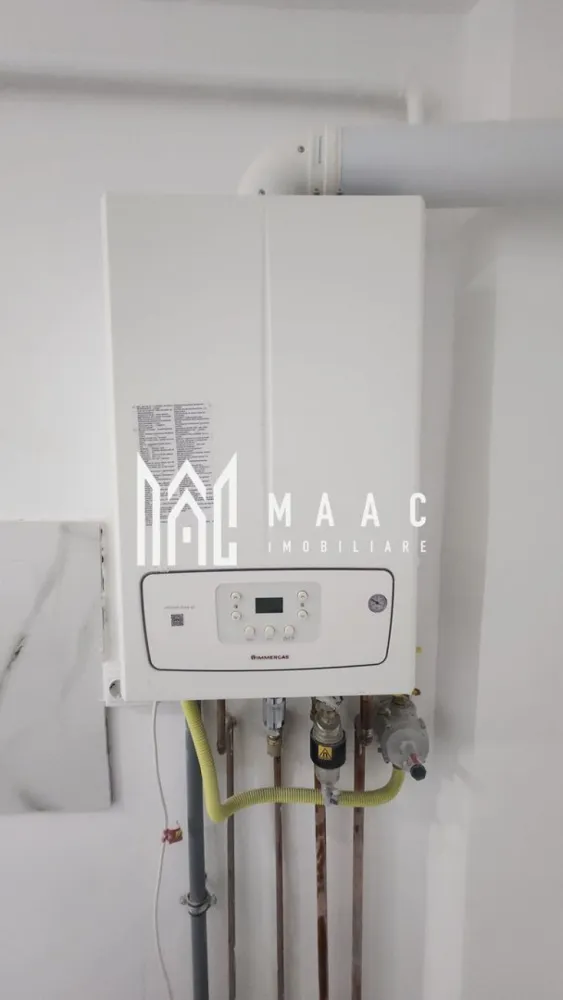 Apartament 2 camere 60MP | Ostroveni - Apartament 2 camere Ostroveni | 60MP | Centrala termica, disponibil imediat pentru locuit. MAAC Imobiliare vă propune spre vânzare un apartament cu 2 camere, situat pe Strada Luceafarului, in zona Cina, Ostroveni. Proprietatea se află la etajul 4 din 4 al unui bloc recent construit, prevazut cu lift, si cu pod mansardat. Apartamentul este inteligent compartimentat pentru a oferi confort și funcționalitate: * Living luminos și primitor * Bucătărie generoasa cu acces la unul dintre cele 2 balcoane * 1 dormitor * 1 grupur sanitar * 2 Balcoane utile și accesibile in suprafata generoasa de 8MP Pentru un confort termic sporit, apartamentul beneficiaza de incalzire printr-o centrala termica proprie, iar incalzirea este prin calorifere Apartamentul a fost renovat si isi asteapta o noua familie, ce il poate mobila si utila dupa bunul plac. Această proprietate este ideală pentru familii, dar și pentru cei care își doresc confort, stil și o locație excelentă pe una dintre cele mai căutate artere ale orașului. Pentru mai multe detalii sau pentru programarea unei vizionări, MAAC Imobiliare vă stă cu drag la dispoziție. ID CP2864768 }}