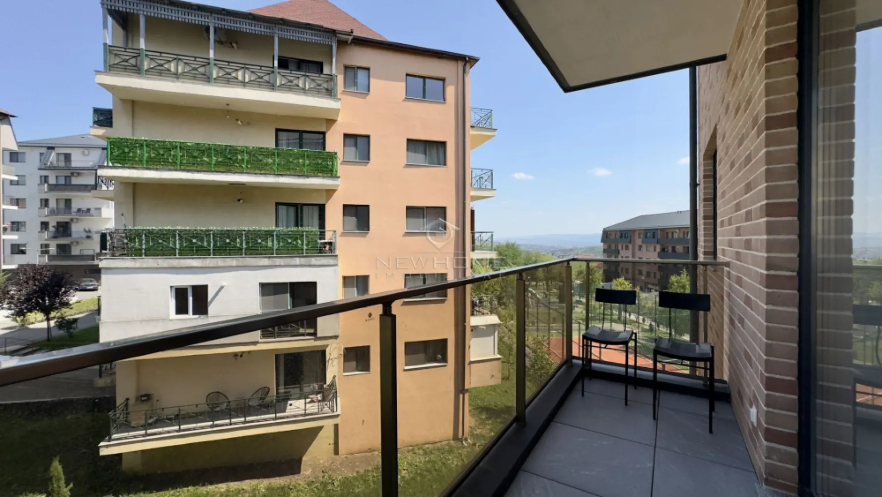 Apartament 2 camere decomandat, Parcare, Chinteni
