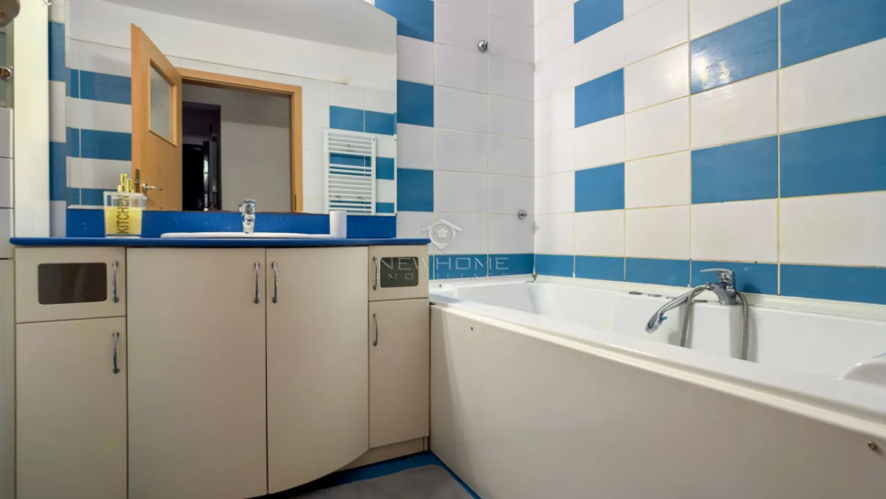 Apartamentul 2 camere, Parcare, zona Iulius Mall