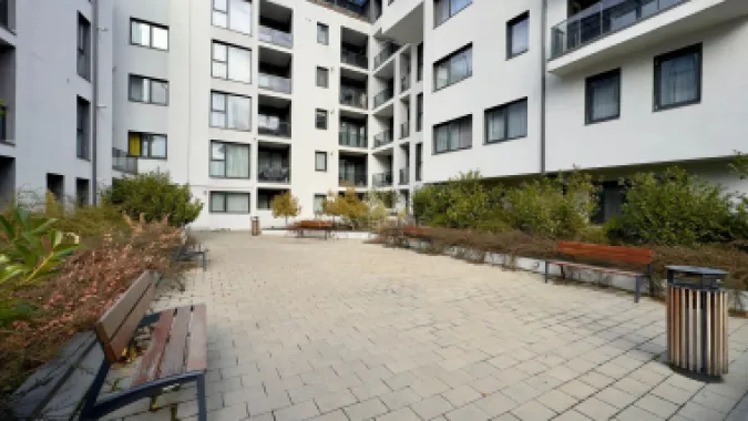 Apartament cu 3 camere de vânzare în zona Centrală