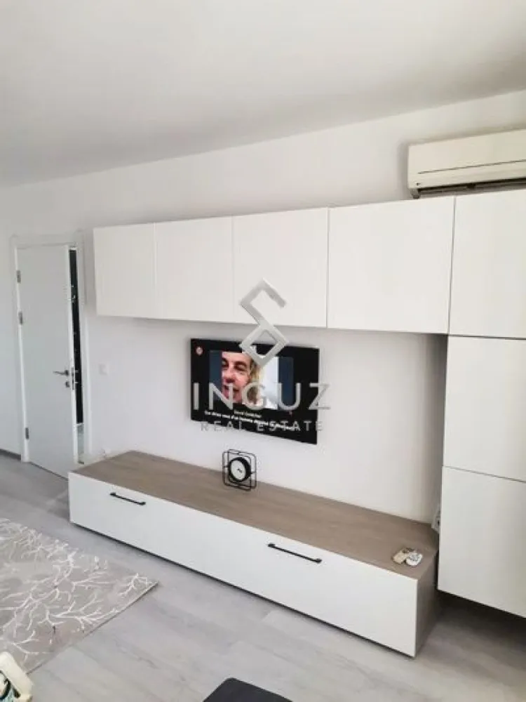 Apartament 2 camere de închiriat – Dristor, Sector 3 - Apartament 2 camere de închiriat – Dristor, Sector 3 ⬇️ العربية ⬇️
600 € / lună | 51 mp | etaj 4

Apartament decomandat de 2 camere, situat în zona Dristor, pe Aleea Buteica Marius Emanoil nr. 2, Sector 3, la aproximativ 10 minute de mers pe jos de metrou.
Locuința este modernă, bine compartimentată și pregătită pentru mutare imediată.

• 51 mp
• Etaj 4 din 8
• Compartimentare decomandată
• Centrală proprie
• Bloc cu 2 lifturi
• Foarte aproape de Kaufland Mihai Bravu
• Zonă liniștită și accesibilă

Acces rapid către metrou, magazine și mijloace de transport.
Pentru mai multe detalii sau vizionare, vă rugăm să ne contactați.

شقة غرفتين للإيجار – دريستور، القطاع 3
600 € / شهر | 51 متر مربع | الطابق 4

شقة مميزة مكونة من غرفتين منفصلتين، تقع في منطقة دريستور على شارع
Aleea Buteica Marius Emanoil Nr. 2 – القطاع 3، وتبعد حوالي 10 دقائق مشيًا عن المترو.

الشقة حديثة، عملية، وجاهزة للسكن فورًا.

• 51 متر مربع
• الطابق 4 من 8
• تقسيم منفصل
• تدفئة مركزية خاصة
• البناء يحتوي على مصعدين
• قريبة جدًا من Kaufland Mihai Bravu
• منطقة هادئة وممتازة

موقع جيد مع وصول سريع إلى المترو والمحال التجارية ووسائل النقل.
للمزيد من التفاصيل أو لتحديد موعد للمعاينة، يرجى التواصل معنا.

Inguz Real Estate
📱 +40 774 017 567 (WhatsApp)
📱 +40 724 922 092
✉️ info.inguzrealestate.com