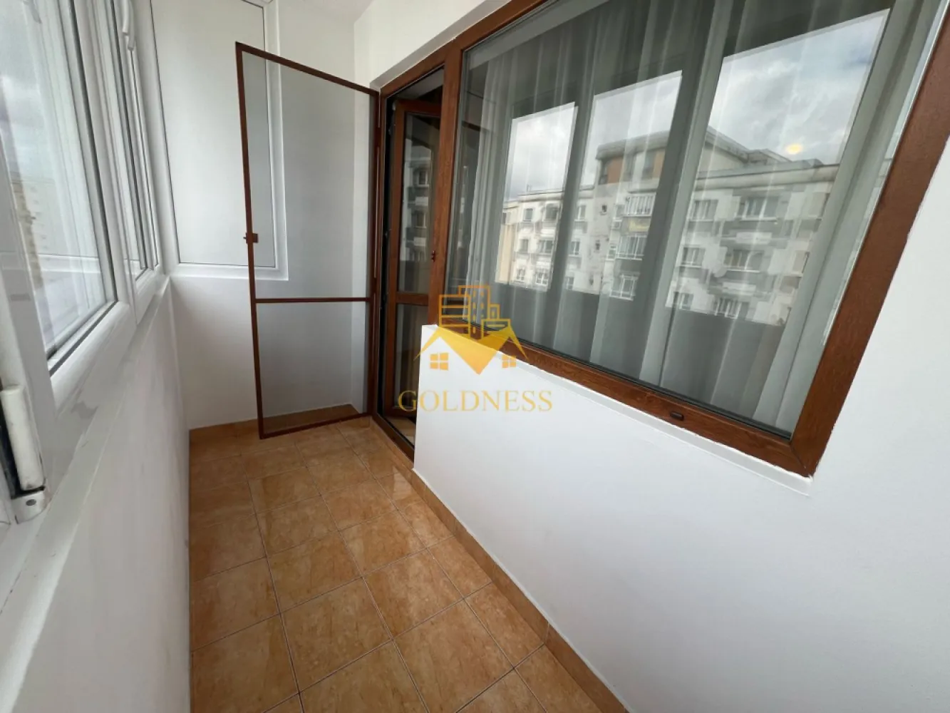 2 camere decomandate, Manastur, OMV, Piata Flora, Calea Floresti