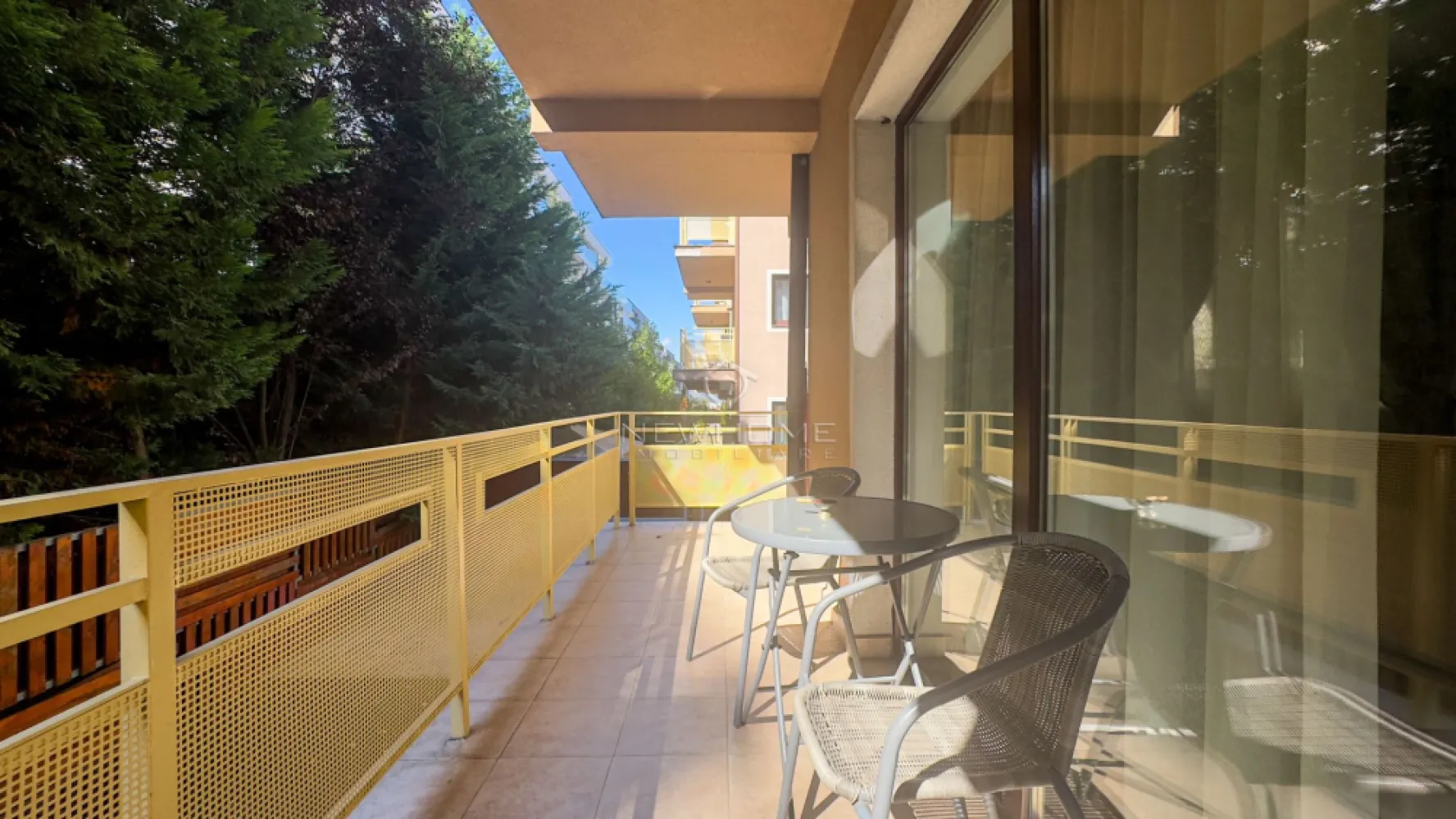 Apartament 3 camere 90 mp, 20 mp terasa, 90 mp gradina