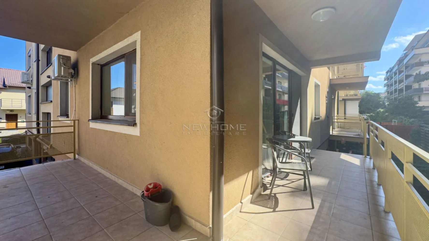 Apartament 3 camere 90 mp, 20 mp terasa, 90 mp gradina