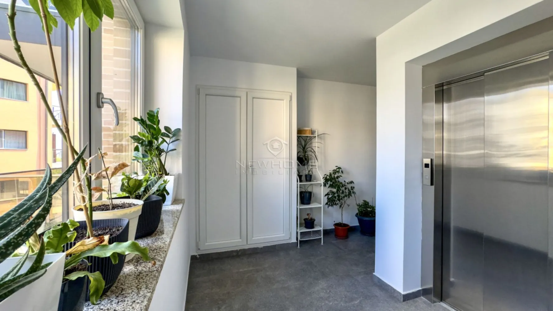 Apartament 2 camere decomandat, Parcare, Chinteni