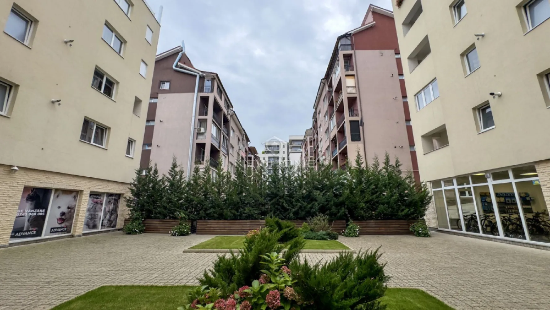 Apartament 2 camere, Parcare, Str Borhanciului