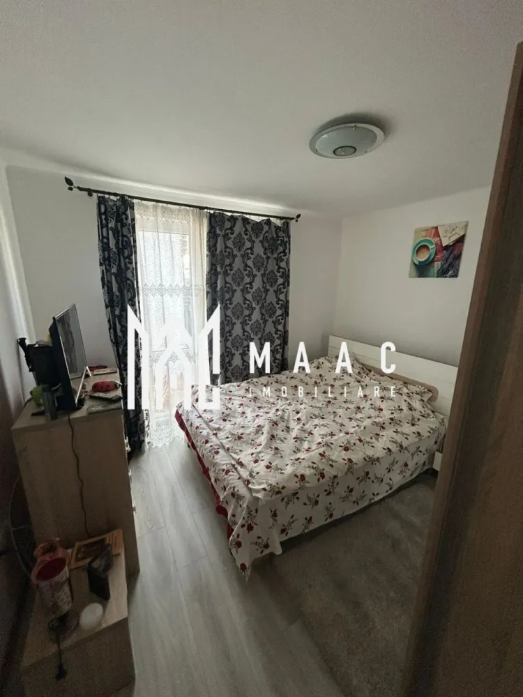 Apartament 2 Camere | 46Mp | Cartierul Arhitecților | Loc de Parcare - MAAC Imobiliare vă propune spre vânzare un apartament modern, complet mobilat și utilat, situat în Cartierul Arhitecților, o zonă apreciată pentru liniște și acces facil către oraș. Detalii proprietate Suprafață: 46 mp Etaj: 1 din 4 Compartimentare eficientă: Bucătărie închisă, complet mobilată și utilată Living generos, luminos Dormitor spațios Baie modernă, complet echipată Balcon generos Dotări și beneficii: Apartament complet mobilat și utilat, gata de mutare Sistem de încălzire mixt: prin pardoseală și calorifere, pentru confort termic sporit Sistem de alarmă, pentru siguranță Finisaje moderne și stare foarte bună Ideal atât pentru locuință proprie, cât și pentru investiție. Pentru mai multe detalii sau pentru a programa o vizionare, vă rugăm să ne contactați, specificând ID:CP2840836 }}
