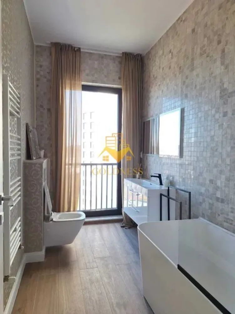 2 Camere decomandate, Scala,Frunzisului, UMF, UTCN, USAMV,Lidl,Parcare - GOLDNESS Imobiliare vă propune spre închiriere un apartament cu 2 camere complet mobilat și utilat, la etajul 10 într-un imobil de 10 etaje, în Cartierul Zorilor.
Parcare inclusa!
In pretul chiriei este inclus tva 21%.
Se află în apropierea stațiilor de transport în comun, magazine, restaurante, spații verzi, farmacii, etc. 

Apartamentul este compartimentat astfel:
 - dormitor cu pat matrimonial, dressing, noptiere
 - living cu bucatarie open space complet utilată și mobilată, canapea extensibilă, loc de servit masa 
 - baie cu cada, calorifer port prosop și dulap pentru depozitare.
 - terasa de 10 mp.

Imobilul este dotat cu toate cele necesare- centrală proprie, frigider, aragaz, hotă, mașină de spălat haine, etc. 

Dacă sunteți interesați de acest apartament și doriți să îl vizionați, dar și pentru alte oferte nu ezitați să ne contactați telefonic sau prin e-mail. Vă stăm la dispoziție!
Pentru intermediere se percepe un comision de 50% din prețul chiriei!