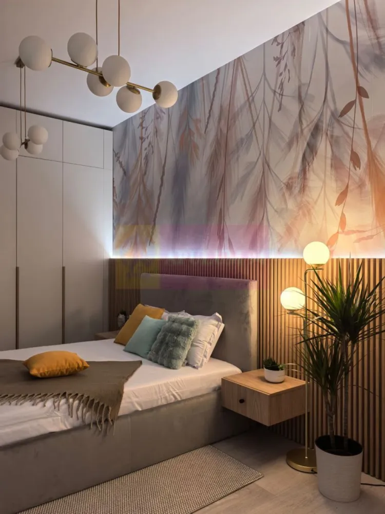Apartament boutique 13 Septembrie- Marriott. - Compania imobiliara Apulum 94 va propune spre inchiriere un apartament de 2 camere tip boutique situat in zona 13 Septembrie, in apropiere de Hotel Marriott. 
Imobilu este construit in 2024.
Apartamentul este la prima inchiriere, este mobilat modern, cu finisaje premium, in tonuri calde. 
Bucataria este open-space si este mobilata si utilata in totalitate.
Beneficiaza de centrala termica proprie, incalzire in pardoseala.
Zona este foarte usor accesibila, apropiata de metrou Izvor, statie stb, parc, gradinita, scoala, centrul orasului. 
Pentru vizionare si mai multe detalii nu ezitati sa ma contactati pe nr 0733683446- Laura Ionescu.