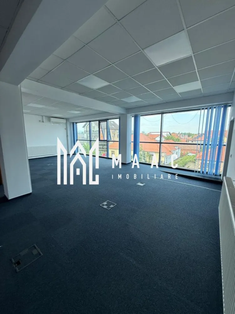 Spațiu comercial 240 mp|Calea Dumbrăvii |Vad stradal |Etaj 1 - MAAC Imobiliare vă propune spre închiriere un spațiu comercial generos, situat pe Calea Dumbrăvii, într-o zonă cu vizibilitate foarte bună și trafic intens, ideal pentru desfășurarea diverselor activități comerciale sau de birouri.

Spațiul are o suprafață utilă de 240 mp și este amplasat la etajul 1, beneficiind de vad stradal excelent și acces facil. Compartimentarea open space oferă flexibilitate în amenajare, fiind potrivit pentru showroom, clinică, birouri, salon, sediu firmă sau alte activități comerciale.

Proprietatea dispune de baie și bucătărie, oferind confortul necesar pentru desfășurarea activității în condiții optime.

• Suprafață utilă de 240 mp
• Vad stradal foarte bun
• Etaj 1
• Baie și bucătărie
• Spațiu versatil, ușor de adaptat

Pentru mai multe detalii, vă rugăm să menționați telefonic că ați văzut anunțul cu CP3099973