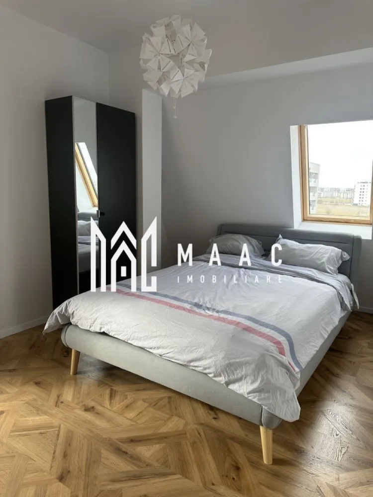 Apartament 3 camere | 65 MPU | Balcon | Parter | Lift | Kastani Residence - MAAC Imobiliare vă propune spre închiriere un apartament deosebit cu 3 camere, situat în prestigiosul complex rezidențial Kastani Residence.

Locuința este complet nouă, modernă si mobilată premium, oferind condiții ideale pentru un stil de viață confortabil.

Proprietatea se remarcă prin finisaje de calitate, dotări de top și o poziție însorită pe tot parcursul zilei.

Caracteristici principale si dotări:

Compartimentare: 3 camere spațioase, compuse dintr-un living primitor si două dormitoare luminoase, ambele având acces direct către balcon

Bucătărie: închisă, complet mobilată și utilată modern, dotată cu aragaz, hotă, frigider și masină de spălat vase

Baie: spațioasă, dotată cu cabină de duș modernizată și mașina de spălat rufe

Confort termic: asigurat prin centrala proprie și sistem de încălzire prin pardoseală

Confort si logistică: imobilul este situat la parter si dispune de lift, ferestre PVC de calitate care se deschid și dressing generos pentru depozitare

Facilități suplimentare: apartamentul este dotat cu TV, iar blocul beneficiază de un magazin comercial chiar la parter si o stație de autobuz amplasată exact în fața imobililului.

Localizare: complexul Kastani Residence oferă acces facil către punctele de interes ale orașului, fiind situat la doar 5 minute de mers cu mașina față de centru

Condiții închiriere:
Se percepe garanție în cuantumul unei chirii 

Pentru mai multe detalii si pentru a programa o vizionare, contactați-ne și specificați codul de identificare al proprietății ID: CP2953992 .